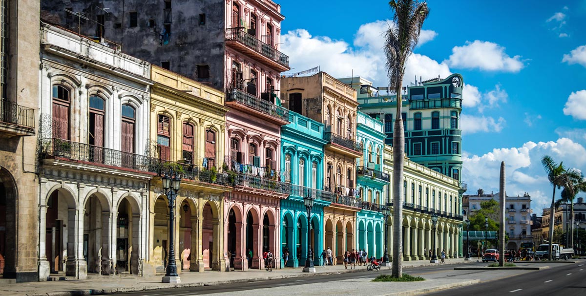 Busy Streets of Cuba